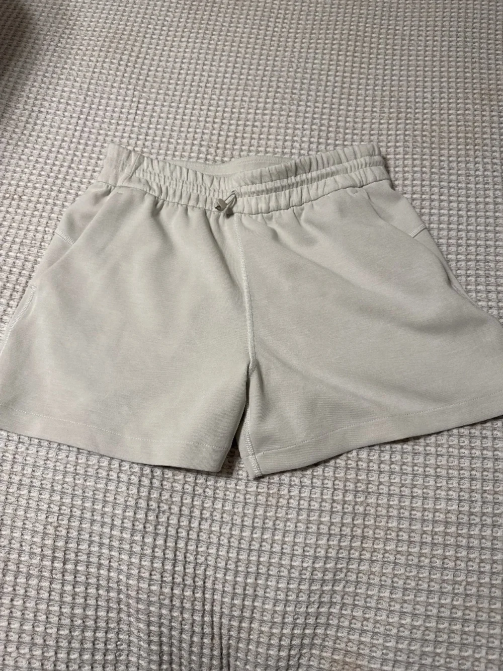 Lululemon softstream shorts